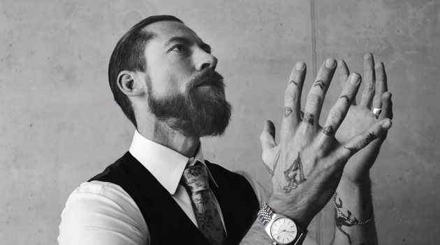 Дэнни Сангра снял пародийный ролик для Mercedes–Benz Fashion Week