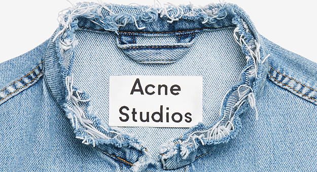 Acne Studios распродает архивные коллекции