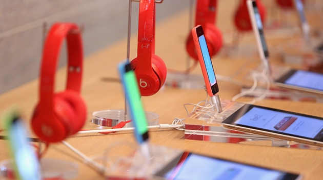 Apple запустили музыкальный сервис с социальной сетью