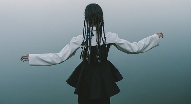 Анка Цицишвили в тизере новой коллекции J.Kim