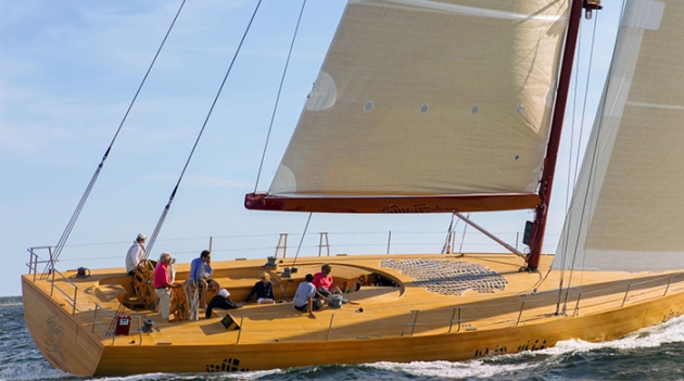 Яхта от архитектора Фрэнка Гери