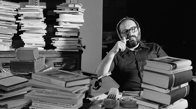 Ушел из жизни писатель и философ Умберто Эко