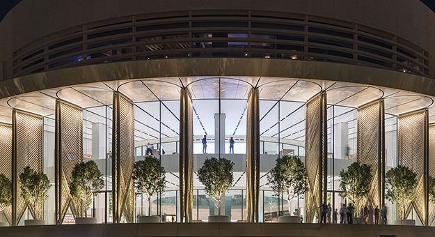 Cамый обсуждаемый магазин Apple: как он выглядит