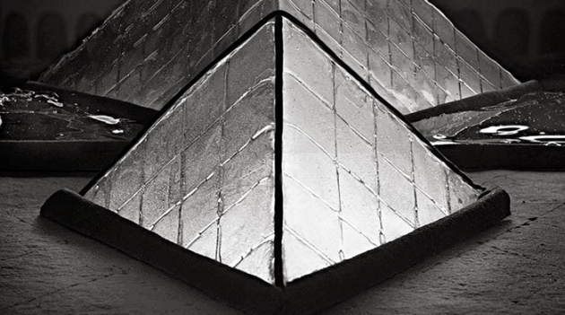 Пища для ума: Лувр и другие музеи, построенные из сладостей