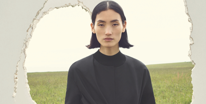 Фотограф Maison Martin Margiela снял новую кампанию COS