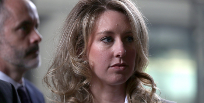 Стала известна дата суда над основательницей Theranos Элизабет Холмс