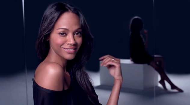 Зои Салдана в первой кампании для L'Oréal