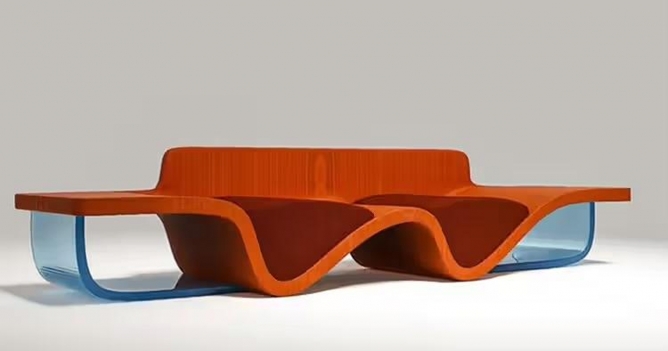 Джастин Бибер начнет выпускать уличную мебель