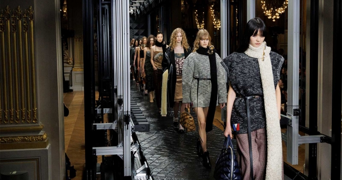 Louis Vuitton представит круизную коллекцию в Нью-Йорке