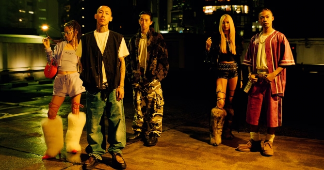 Ugg и Ambush презентовали совместную коллекцию обуви