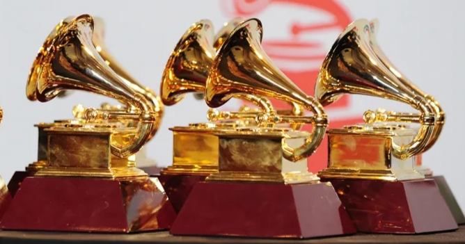 Объявлены номинанты на премию «Грэмми-2026»