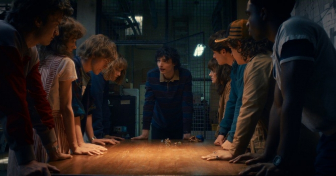 Сериал «Очень странные дела» стал самым популярным в истории Netflix