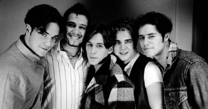 Netflix выпустил трейлер к сериалу о поп-рок-группе Take That