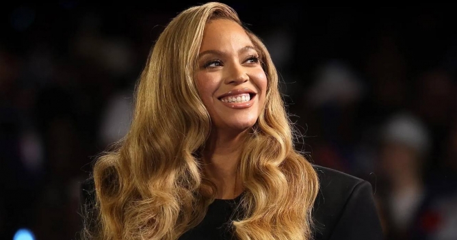 Состояние Бейонсе достигло отметки в 1 миллиард долларов