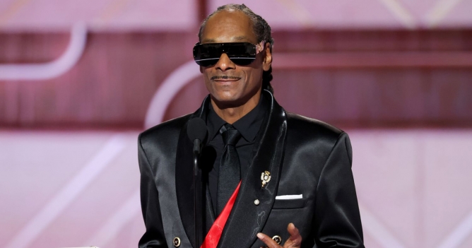 Снуп Догг сыграет главную роль в фильме ужасов Don't Go in That House, Bitch!