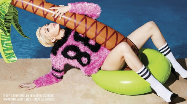 Карл Лагерфельд снял Майли Сайрус для V Magazine