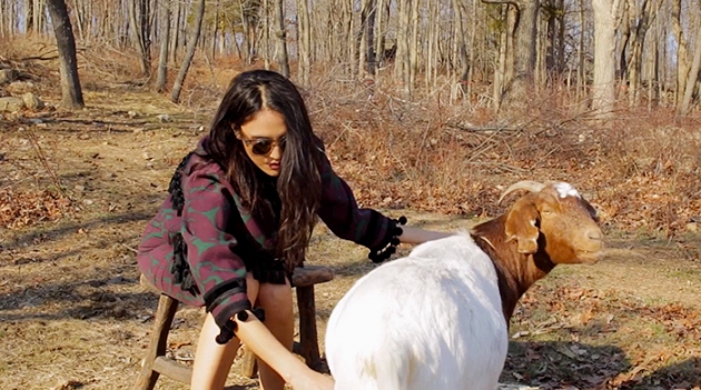 Рекламная кампания очков Marc Jacobs