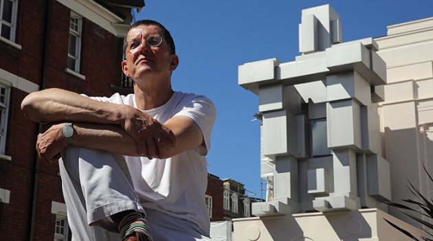 Энтони Гормли создал \"Комнату\" в отеле Beaumont