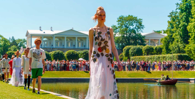 Петербургские дизайнеры переосмыслили путешествие Николая II на Восток