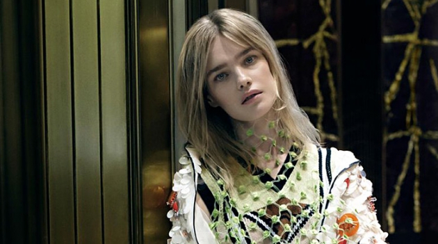 Наталья Водянова и Саша Пивоварова в весенней рекламной кампании Prada