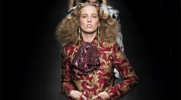 Петра Коллинз приоткрывает детали осенней коллекции Gucci в Snapchat