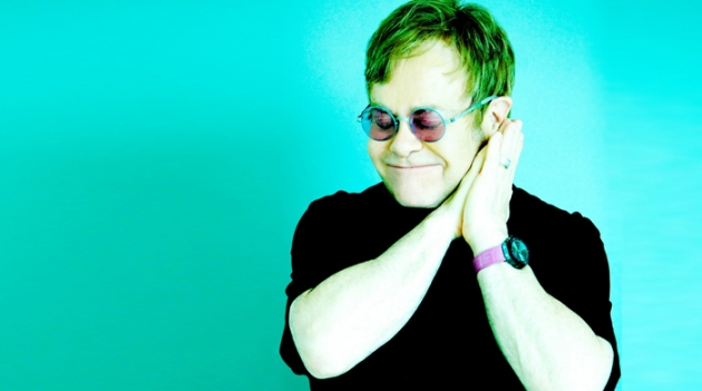 От шуток к делу: Путин попросил Элтона Джона не обижаться на пранкеров