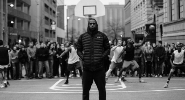 Nike выпустили политическое видео