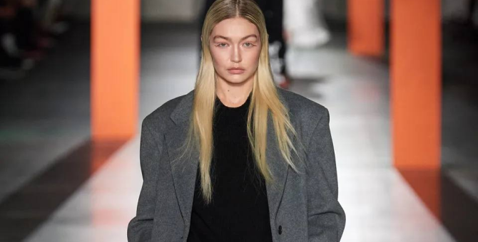 Prada снова стал самым популярным брендом в мире