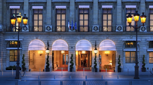 Ritz открыл списки бронирования номеров