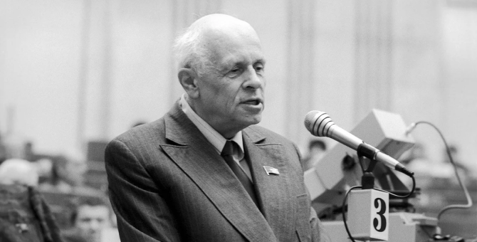 В МГУ отменили лекции по случаю 101-летия академика Андрея Сахарова