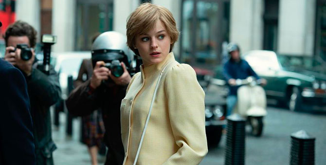 Появились официальные кадры с принцессой Дианой из «Короны»