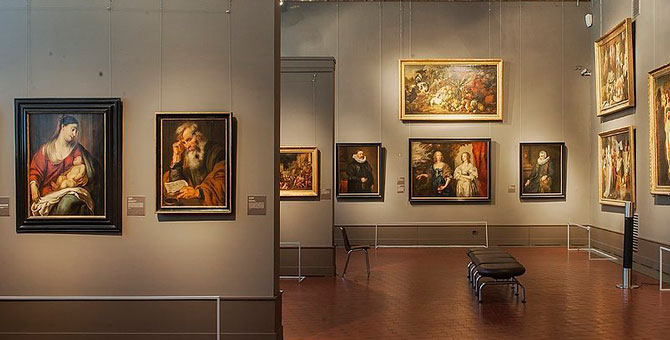 В России перенесли крупные культурные проекты на лето — осень 2021 года