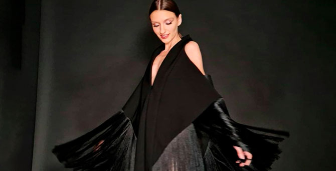 Российский бренд Arsenicum поделился выкройкой платья — его можно сделать за 15 минут