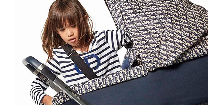 Dior выпустил тьюториал по сборке детской коляски