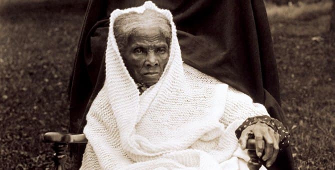 На банкноте в 20 долларов заменят портрет президента на фото сбежавшей из рабства афроамериканки