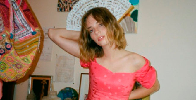 Дочь Умы Турман показала песни из своего дебютного альбома