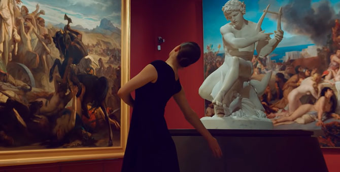 Лувр и музей Орсе сняли фильм о балерине и скейтбордисте