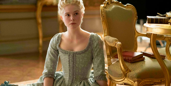 Вышел первый трейлер сериала Hulu о Екатерине Великой c Эль Фэннинг