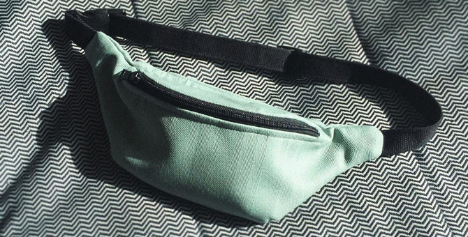 В Петербурге появился проект, который сделает сумку из вашей старой одежды