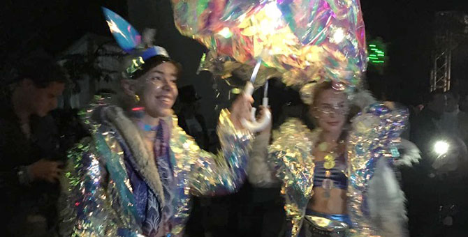 Смытая пристань и танцы под Лепса: как прошел фестиваль Midsummer Nightʼs Dream