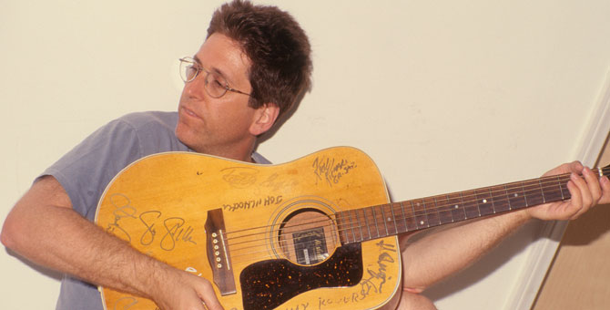 Умер бывший гитарист Red Hot Chili Peppers Джек Шерман