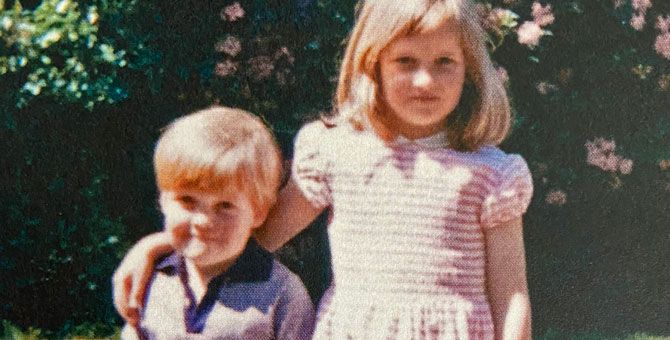 Брат принцессы Дианы поделился ее фотографией в шестилетнем возрасте