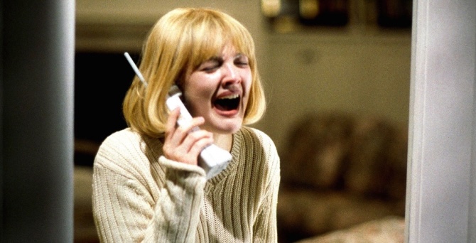 Появилась горячая линия, по которой можно покричать в трубку