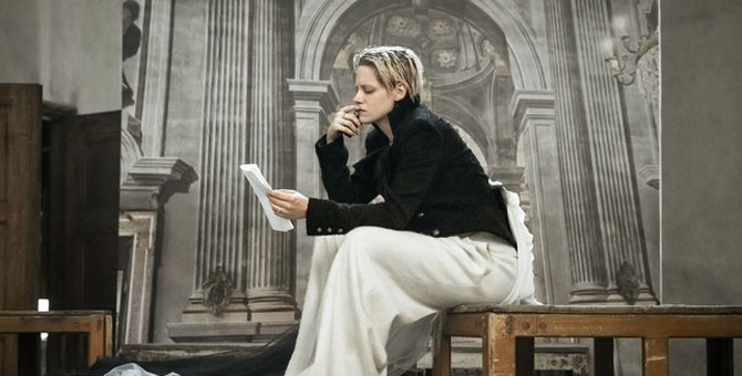 Клэр Фой, Кристен Стюарт, Эмма Уотсон снялись для календаря Pirelli