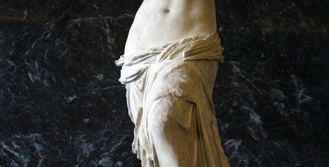 Ученые назвали самую привлекательную позу для снимков — она из эпохи Возрождения