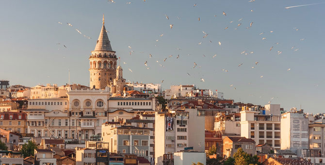 Турция разрешила туристам не соблюдать комендантский час