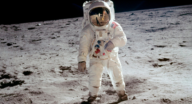 Даниэль Либескинд и Ай Вэйвэй рассказали, какой будет жизнь на Луне