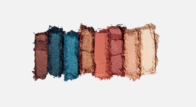 Urban Decay выпустил «пляжную» палитру теней