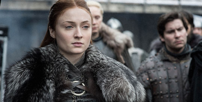 Голливудские звёзды раскритиковали изнасилования и расизм в «Игре престолов»