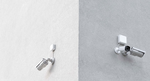 Камеры, браузеры, спецодежда: как работодатель следит за вами